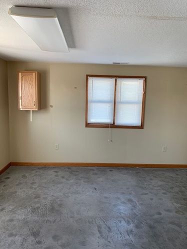 720 N 33rd St, Mattoon, IL 61938